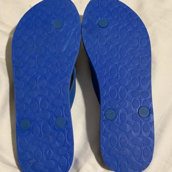 Coach Sandals - Picture 4 of 6